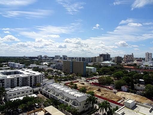 4th image of 750 N Tamiami Trl Unit 1514
