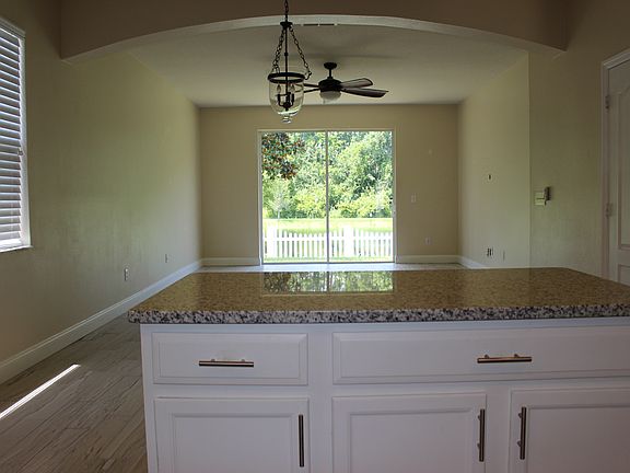 4th image of 13552 Old Florida Cir
