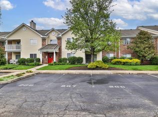 12041 Carrington Ln APT 104, Loveland, OH 45140