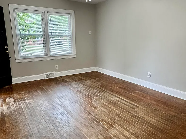 1307 Willow St #B — Photo 14