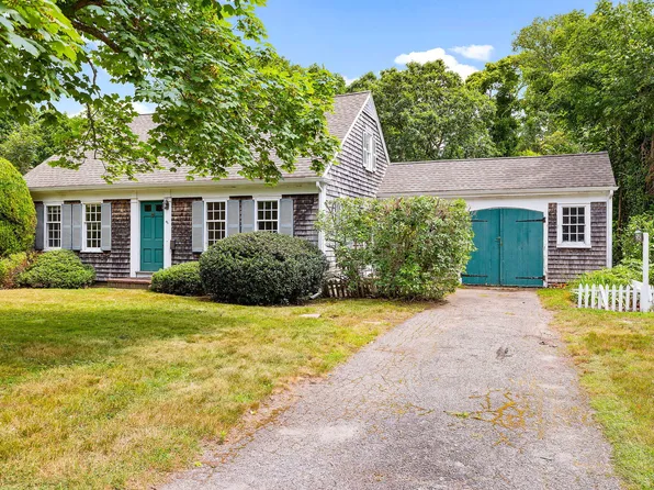 46 Emmons Road, Falmouth, MA 02540
