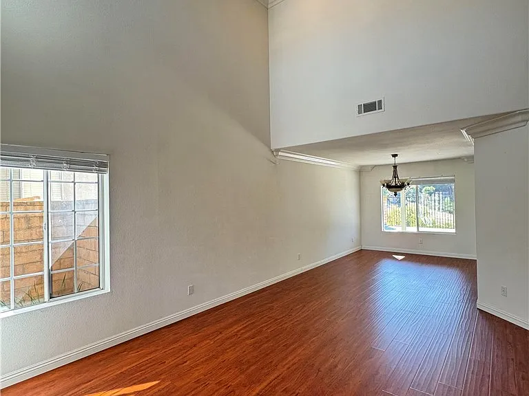 16318 Star Crest Dr — Photo 3