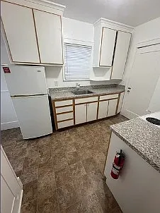 1238 Chemeketa St NE — Photo 9
