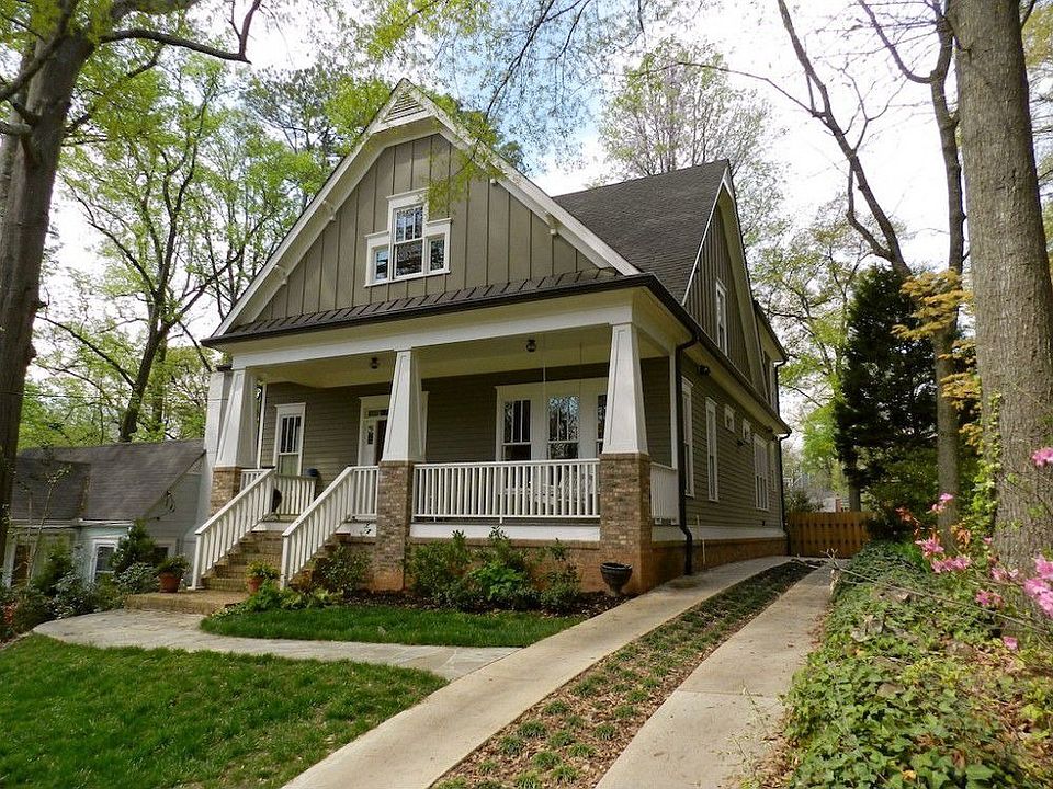 This almost new Bungalow will knock your sox off... 3 finished levels and located on a quiet dead en