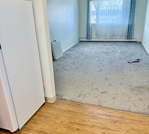 2nd image of 1003 Hoyt St #2