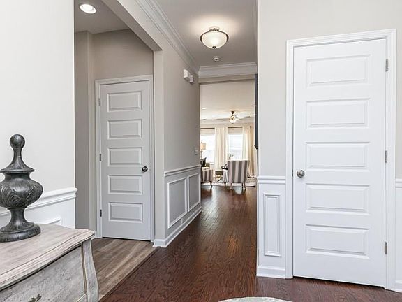 3rd image of 5182 Grace Ct #35