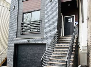 303 N 2nd St FLOOR 2, Harrison, NJ 07029