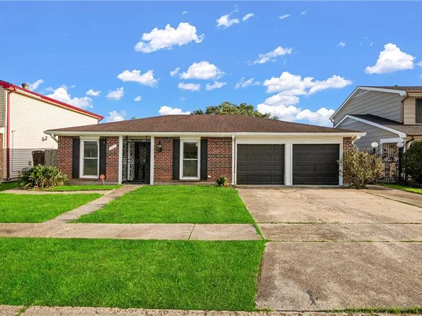 3805 S Deerwood Dr, Harvey, LA 70058