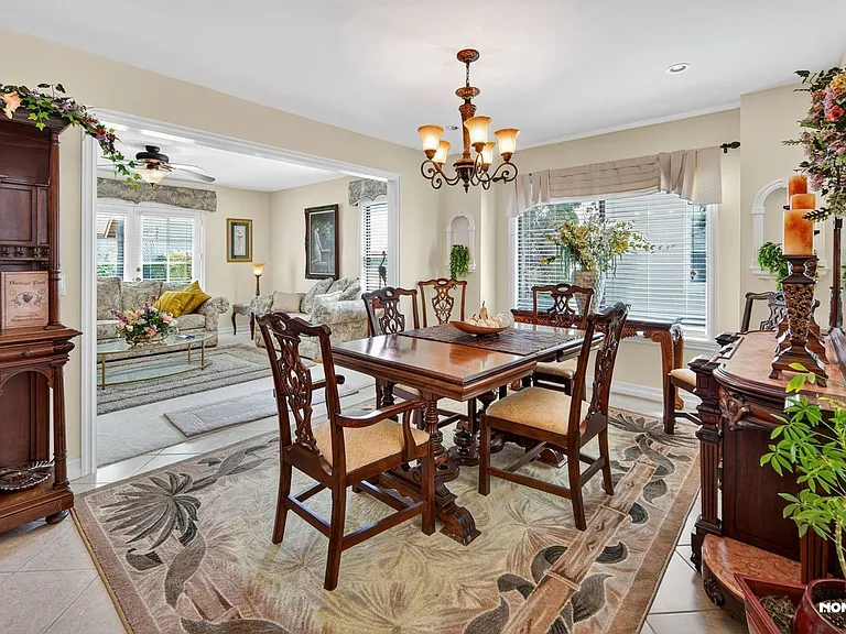 10317 Oak Ranch Ln — Photo 15
