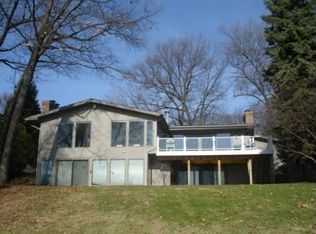 14606 Indian Trails Dr, Grand Haven, MI 49417