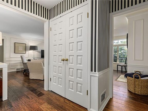 5th image of 8361 Somerset Dr APT 205
