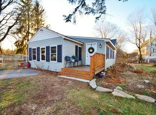 36 Bazeley Ave, Millville, MA 01529