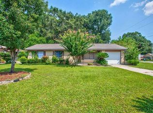 7712 Phenix Pl, Pensacola, FL 32514
