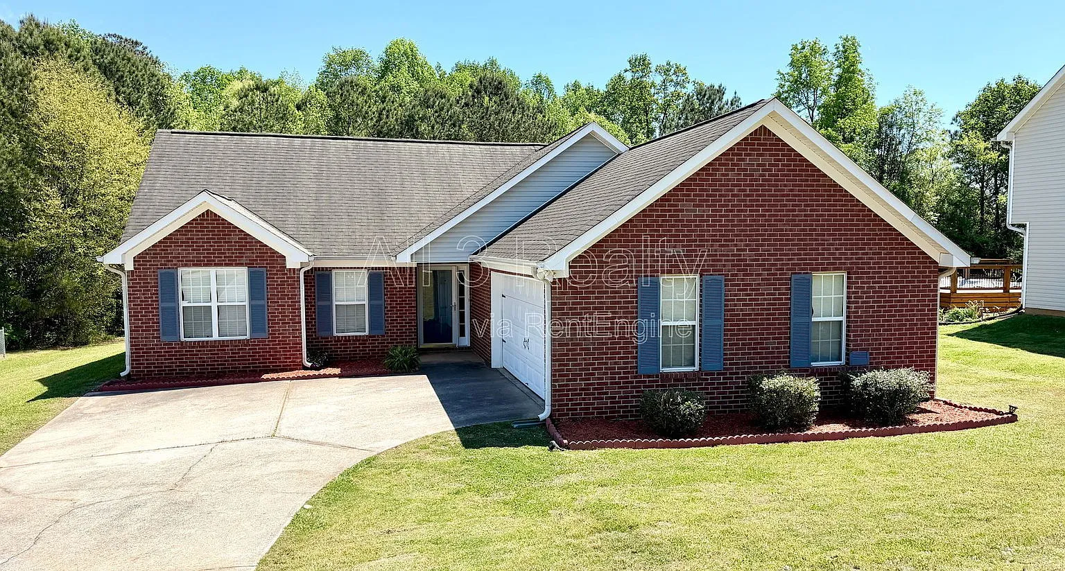 3 bed, 2.0 bath, 1285 sqft, $1,750 — Photo 1