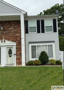 39 Brewster Cir, Old Bridge, NJ, 08857
