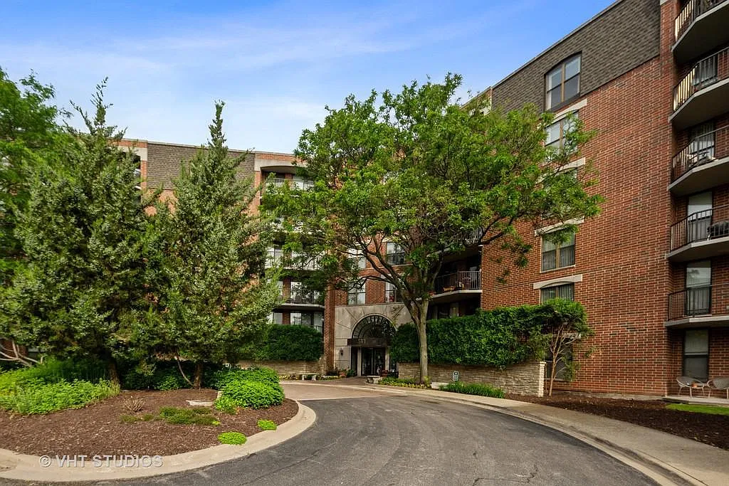 Building Photo - 511 Aurora Ave #602