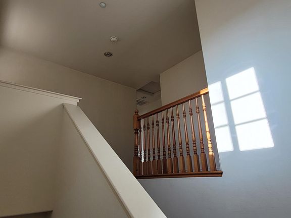 4th image of 13250 Ramona Blvd APT A