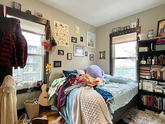 5th image of 46 Creighton St