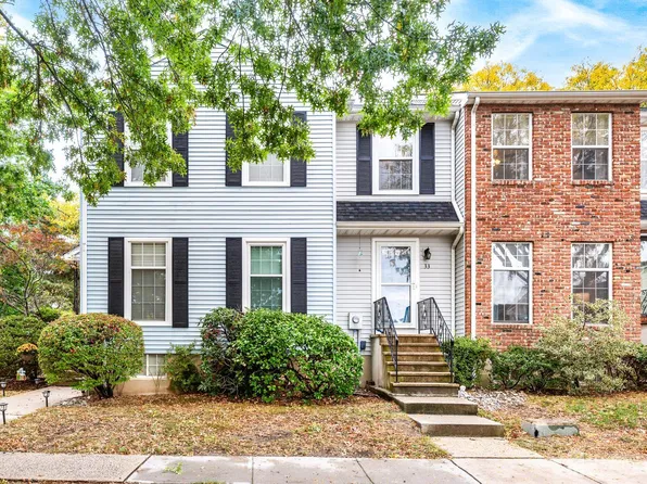 33 Rodio Ct, Sayreville, NJ 08872