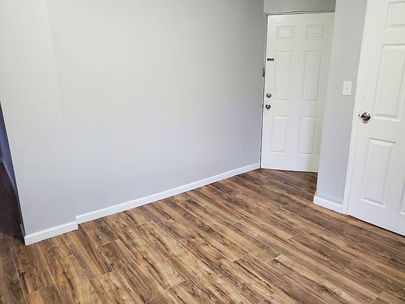 4th image of 52 Harrison Ave #4E
