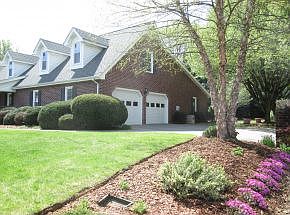 2nd image of 3428 Berkshire Cir