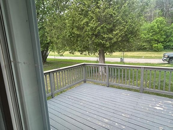 3rd image of 306 Ekman Ave