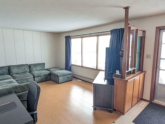 2nd image of 5222 48th Ave