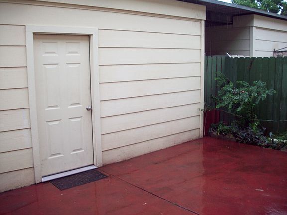 Laundry/Patio