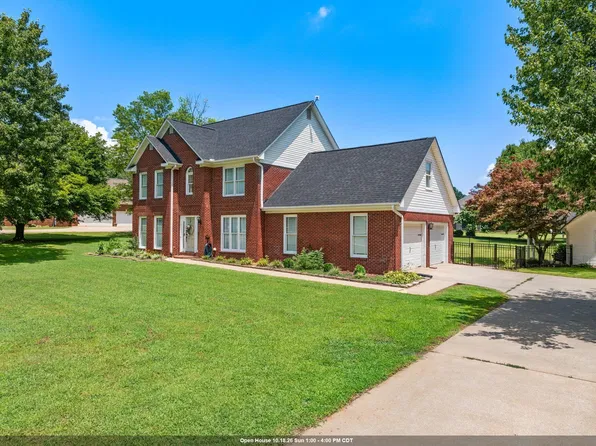 333 Reynolds Dr, Rogersville, AL 35652