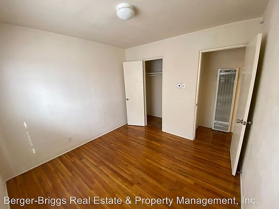 5th image of 1601 Tijeras Ave NE APT 19