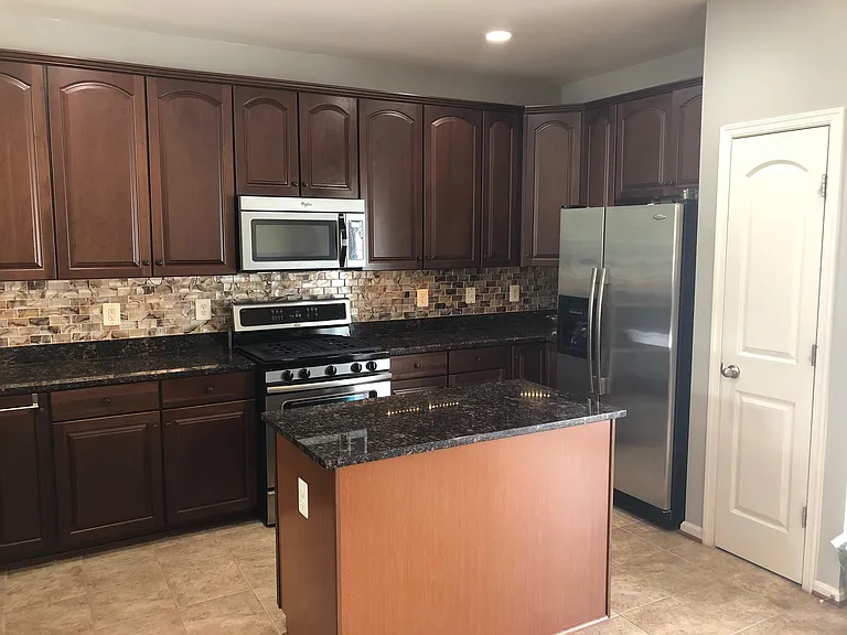 22688 Parkland Farms Ter — Photo 6