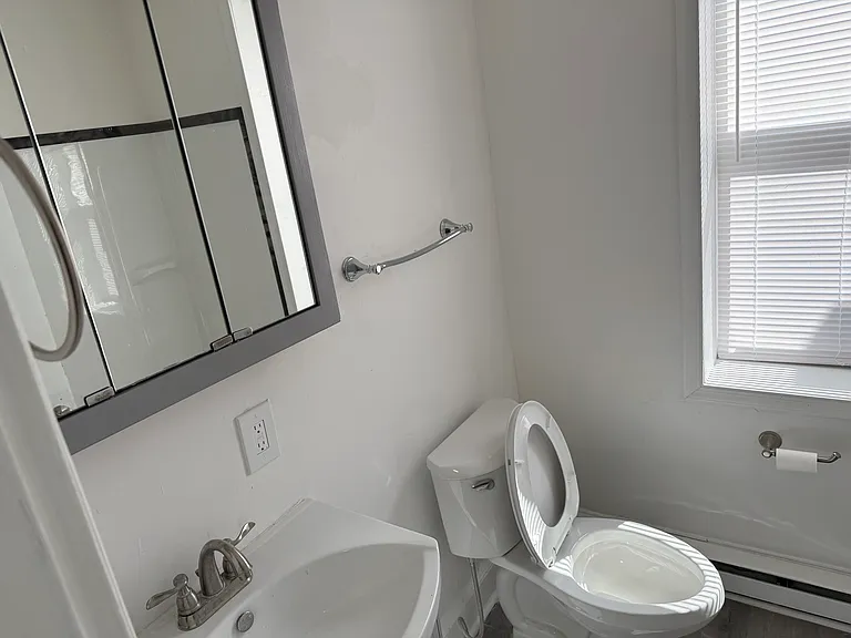 2324 Madison Ave #3 — Photo 4