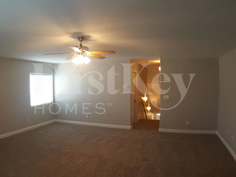 5728 Hornbrook St — Photo 28
