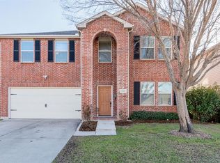 7412 Candler Dr, Fort Worth, TX 76131