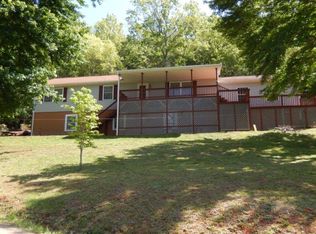 152 Sarawak Rd, Franklin, NC 28734