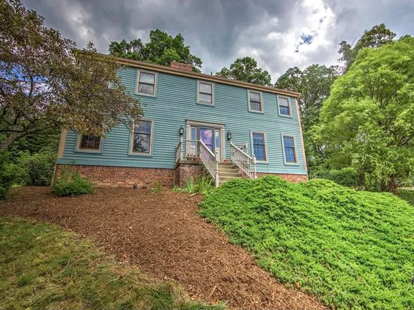 2405 Ramblewood Dr, Wexford, PA 15090