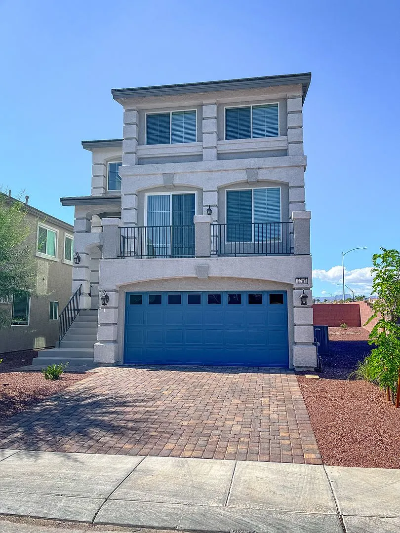 Move-In Special! First Month's Rent Free! Move In By September 25, 2026, And Your First Month's R... — Photo 1