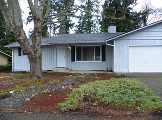 826 34th Ave NW, Gig Harbor, WA 98335