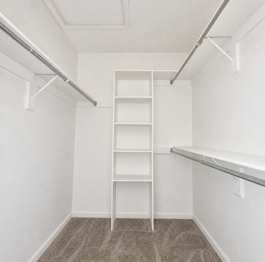 46349 Columbus Drive - 1 — Photo 2