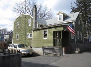 13 East St, Ipswich, MA 01938
