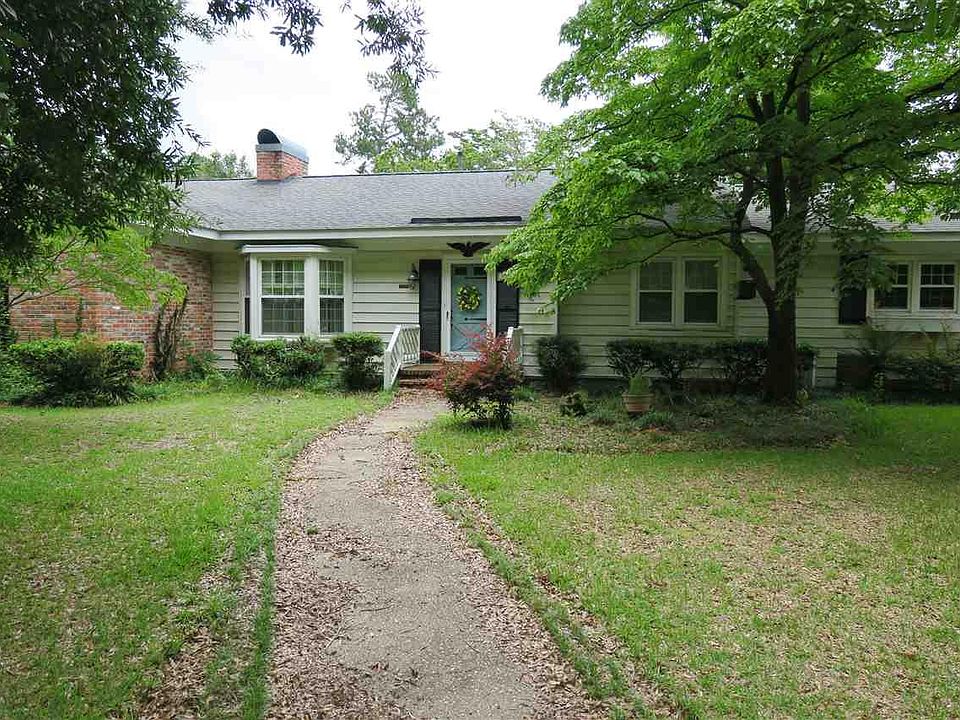 2nd image of 1100 Cherokee Ave