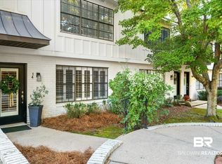 314 Gayfer Ct APT 14, Fairhope, AL 36532