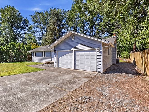 3rd image of 29213 49th Avenue S