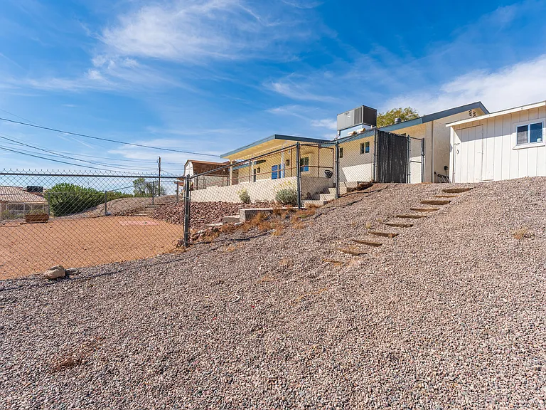 2150 Lake Havasu Plz — Photo 42