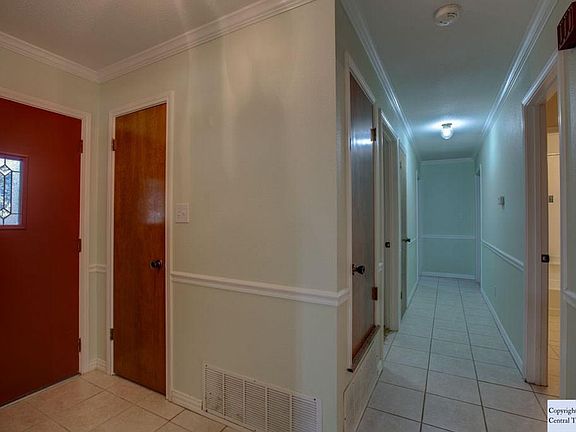 5th image of 220 Mittmann Cir