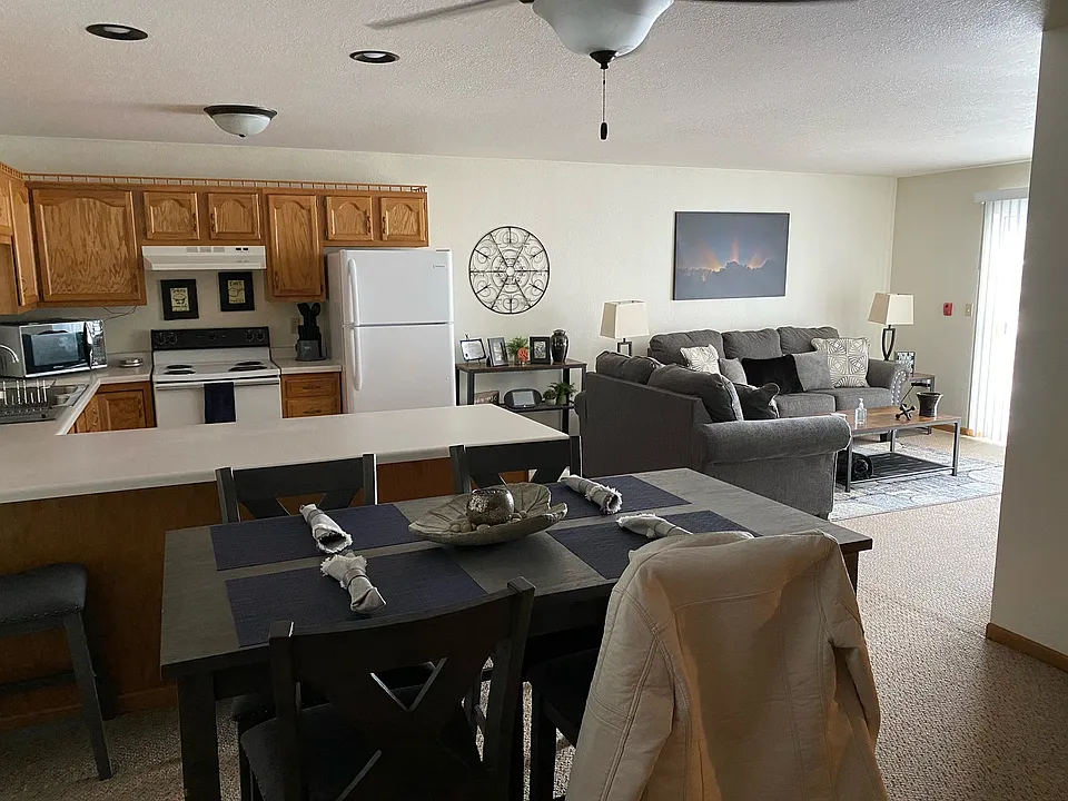 Springbrook Apartments