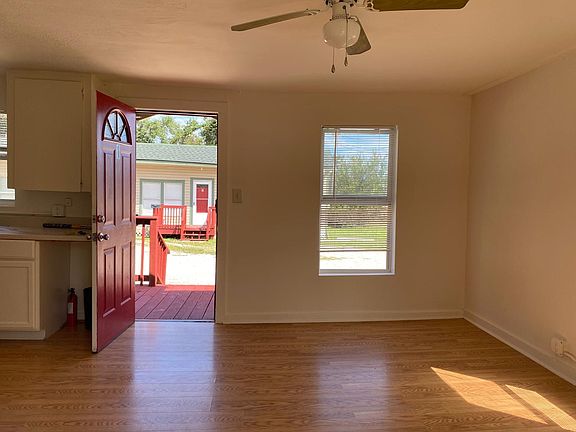 2nd image of 416 E Plantation Dr #1 & 3