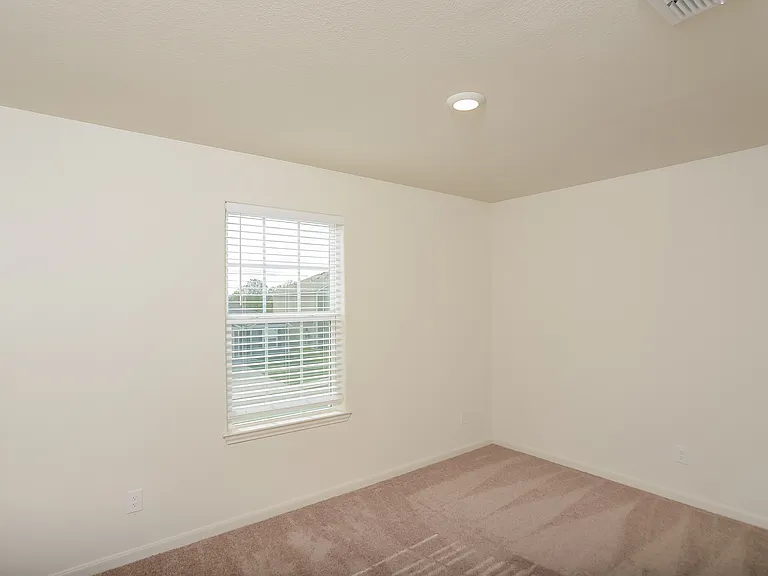 11927 Lake Parker — Photo 10