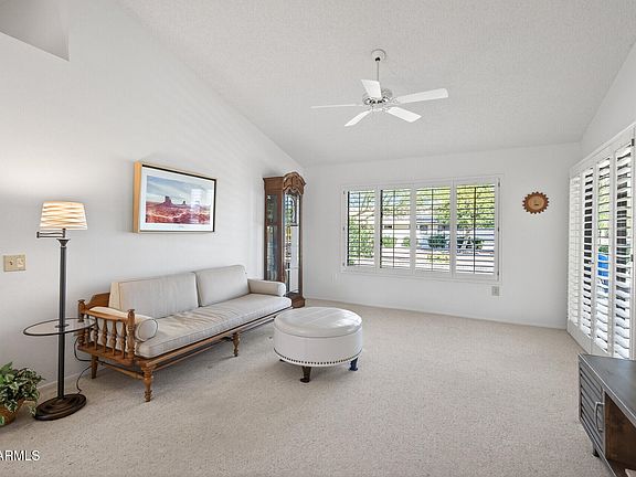 3rd image of 20403 N WINTERGREEN Drive