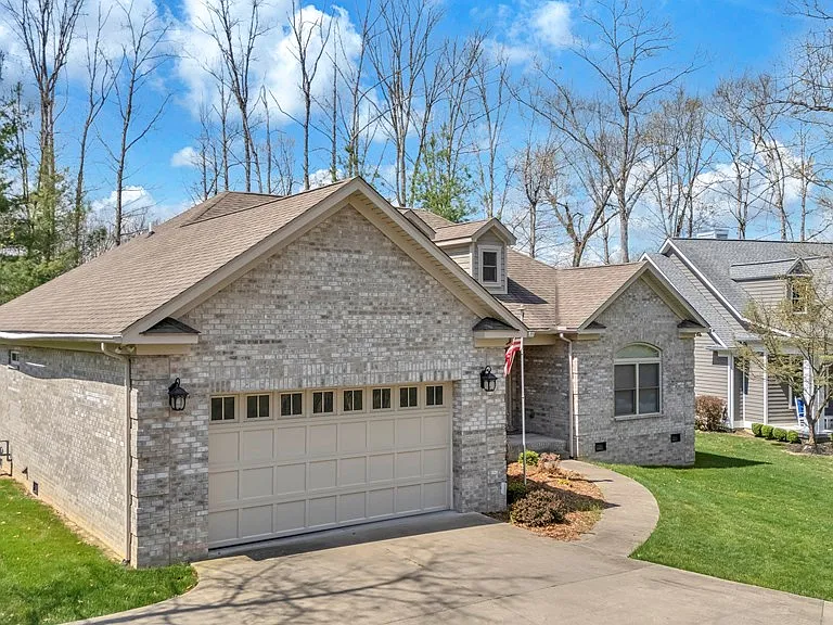 109 Fox Pen Way — Photo 9